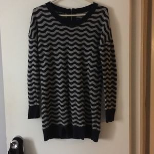 TANA + BEE 100% Cashmere Navy Blue + Grey Chevron Stripe Sweater S